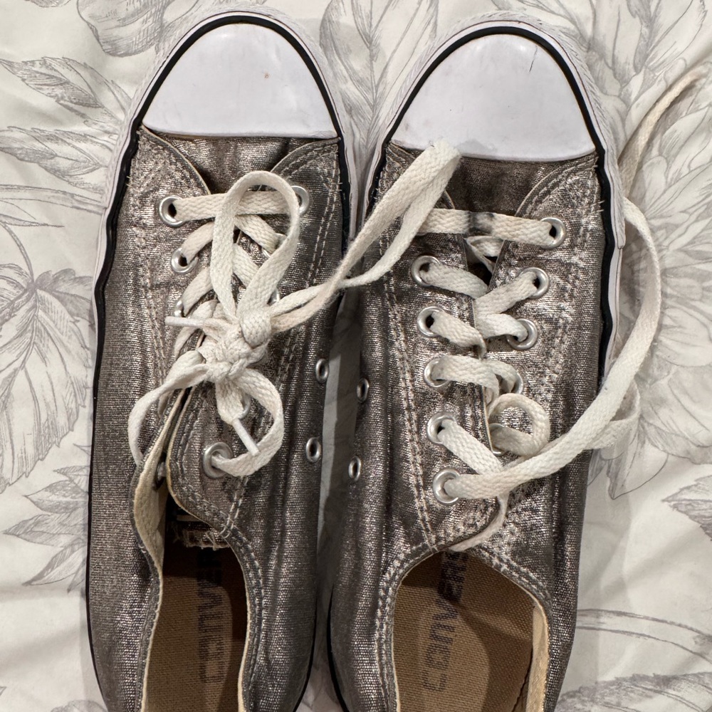 Converse Women's Silver Sneakers Sz 8.5